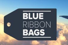 Blue Ribbon Bags Perluas...