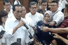 Menhub Budi Karya Akui...