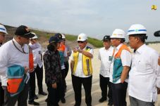 Dukung Ibu Kota Baru,...