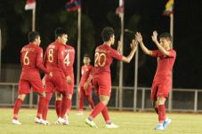 Hadapi Laos, Timnas...