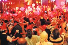 Rayakan Festive Season...