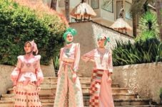 Parade Koleksi Tenun...