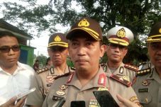 Tegas tapi Bersahaja,...