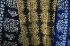 Batik Edelweis Khas...