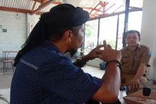 Warga Keluhkan PJU di...