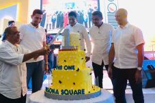 Rayakan Anniversary,...