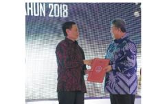 Wali Kota Solok Terima...