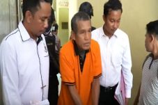 Buron 4 Tahun, Mantan...