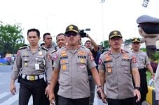 Infrastruktur Pulau...