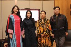 I Fashion Festival &...