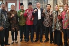 Unsur Fusi PPP Desak...