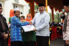 Ustadz Wijayanto Puji...