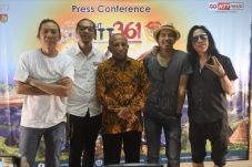Slank Akan Gelar Konser...