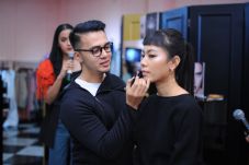 Lipstik Organik Pertama...