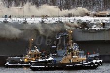 Kapal Induk Kuznetsov...