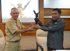 Pelajari Pengembangan...