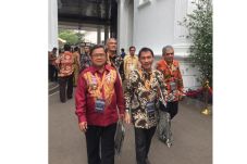 Bupati Gorontalo Hadiri...