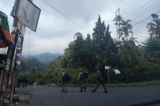 3 Calon Brimob Watukosek...