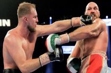 Awas, Tyson Fury! Otto...