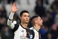 Nedved Yakin Ronaldo...