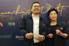 Gunakan Platform Digital,...