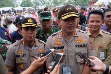 Amankan Natal dan Tahun...