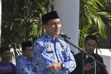 Pemkab Gorontalo Peringati...