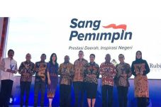 Sejumlah Penghargaan...