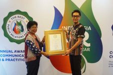 Sukses Poles Citra Merek,...