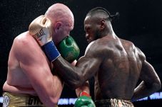 Tyson Fury Asah Pukulan...
