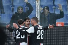 Gol Dybala-Ronaldo Jauhkan...