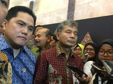 Menteri Erick Belum...