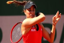 Juara Olimpiade Monica...