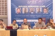 LP3ES: Pencegahan Korupsi...