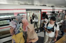 Malam Pergantian Tahun,...