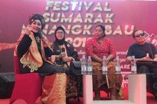 Festival Sumarak Minangkabau...