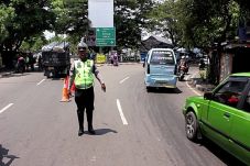 Pantura Macet Parah,...