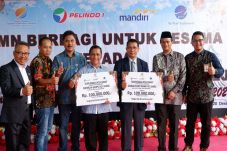 Sambut Natal dan Tahun...
