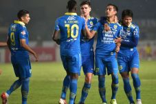 Duel Pamungkas vs PSM...