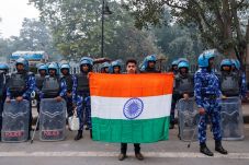 Menteri India: Muslim...