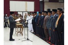 Bupati Agus Ambo Djiwa...
