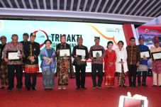 14 Daerah Raih Trisakti...