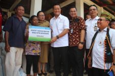 Mensos Dorong Perbankan...