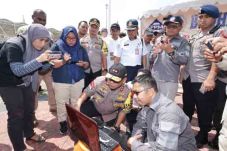 Kapolda Kepri Tinjau...