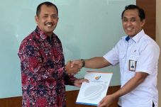 RUPS Tunjuk Komisaris...