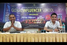 Global Influencer School...