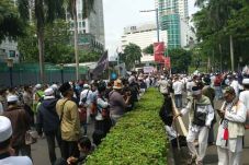 Ratusan Polisi Amankan...