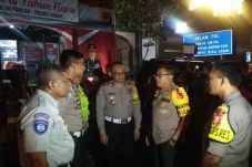 Malam Tahun Baru Jalur...
