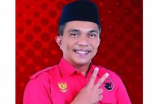 Bupati Dairi Didesak...