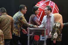 Asumsi Makro APBN Banyak...